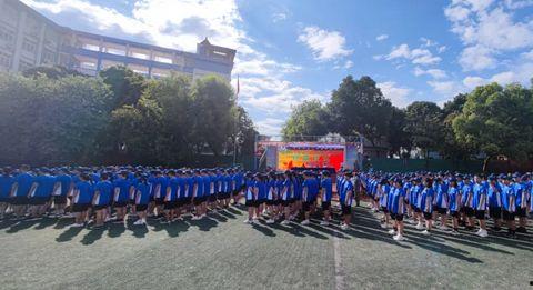 最新军训爆料新闻视频,揭秘严酷训练背后的青春故事